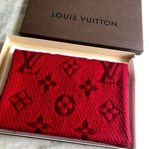 Louis Vuitton LOGOMANIA SCARF